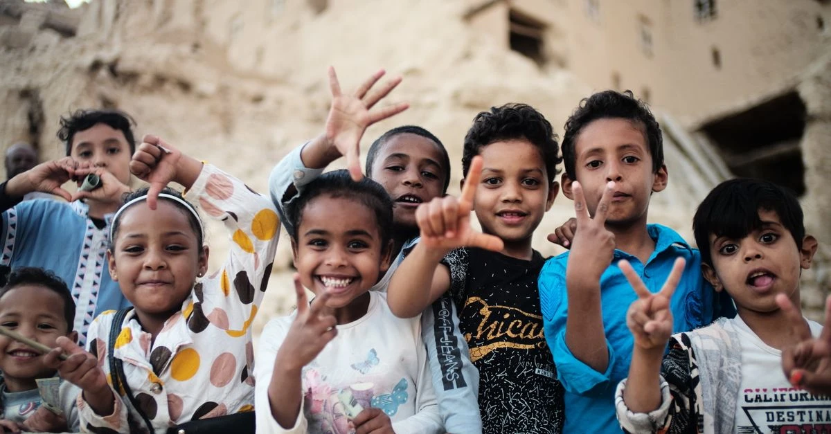 إسرائيل تُطلق عملية "بساط الريح" وتُسلب هوية الأطفال اليمنيين