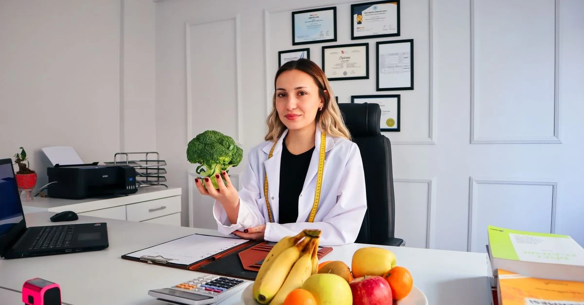 أطباء يحذرون: 5 أطعمة شائعة في مطبخك قد تهدد سلامة قلبك بصمت