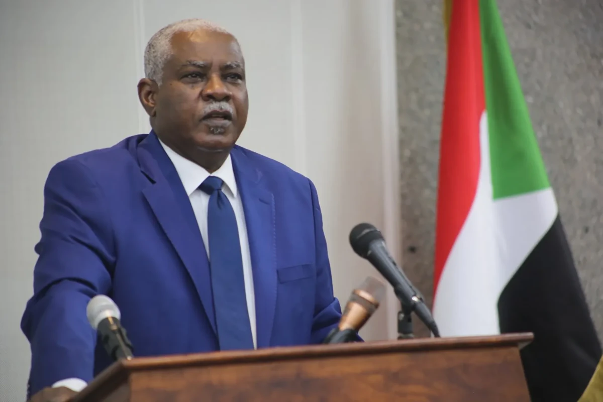 بعد اتهامات خطيرة.. مدير المخابرات السودانية يكشف أسرار المحور الخارجي المأجور