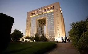 بـ 3.5 مليار دولار.. سامسونج تُشعل سوق الطاقة بمشروع عميق لـ «سابك» في 2030