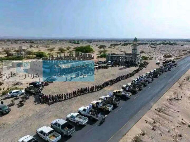 قبائل باكازم في أبين تُحشد 3 آلاف مقاتل لدعم جبهات المواجهة