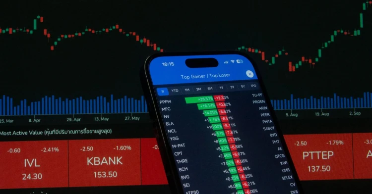 تاسي يرتفع 0.3% إلى 10318 نقطة.. ما سر قفزة جرير 8%؟